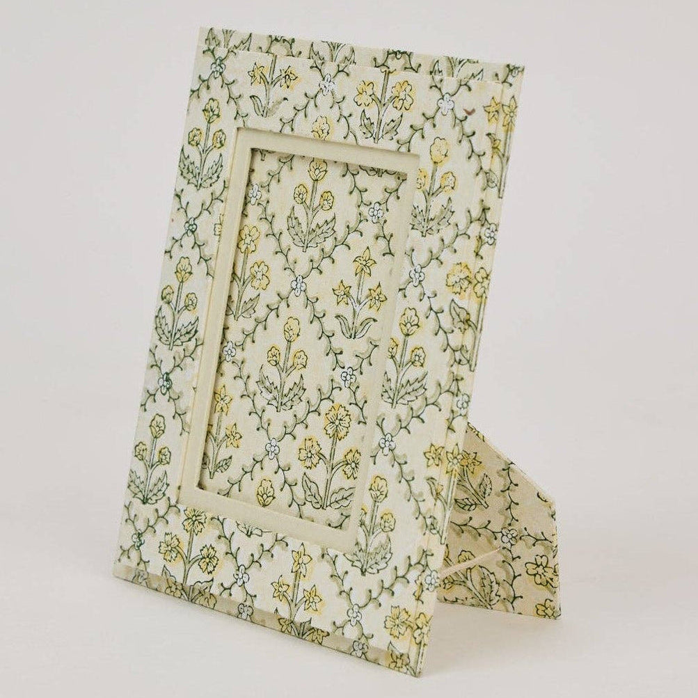[PRE-ORDER] Block Printed Picture Frame (4x6) - Floral Lattice Buttercream
